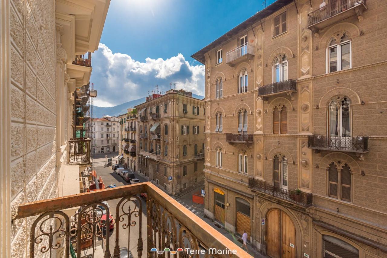 Apartamento Gallery 22, Terremarine La Spezia Exterior foto