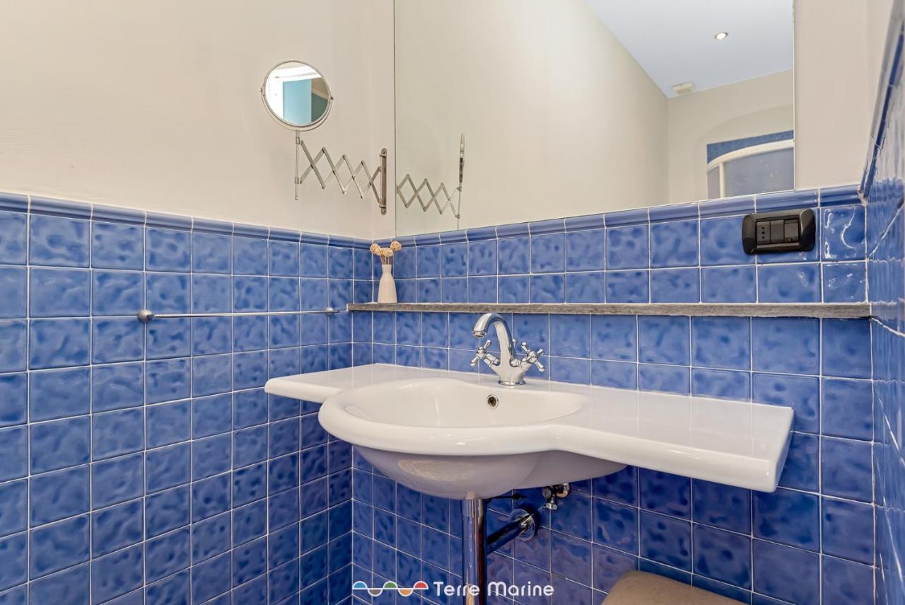 Apartamento Gallery 22, Terremarine La Spezia Exterior foto