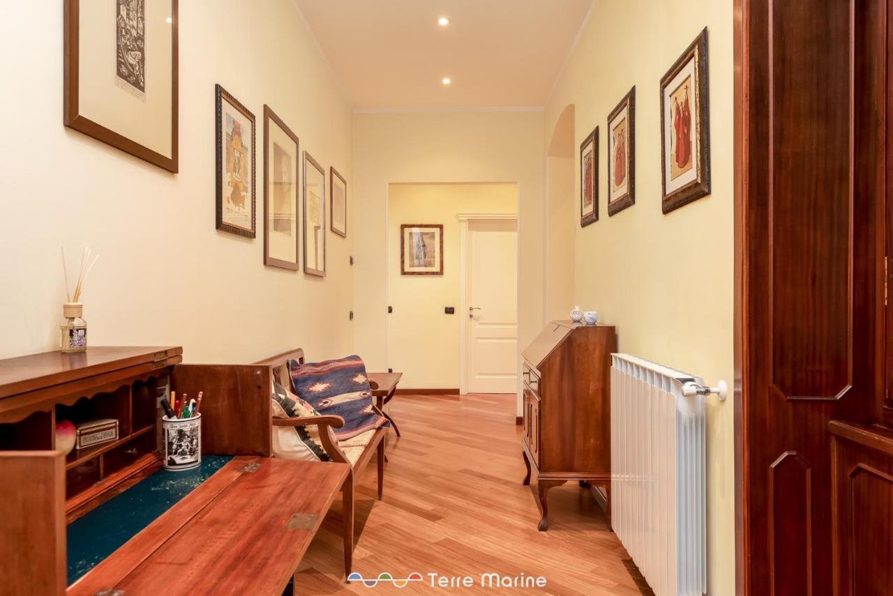 Apartamento Gallery 22, Terremarine La Spezia Exterior foto