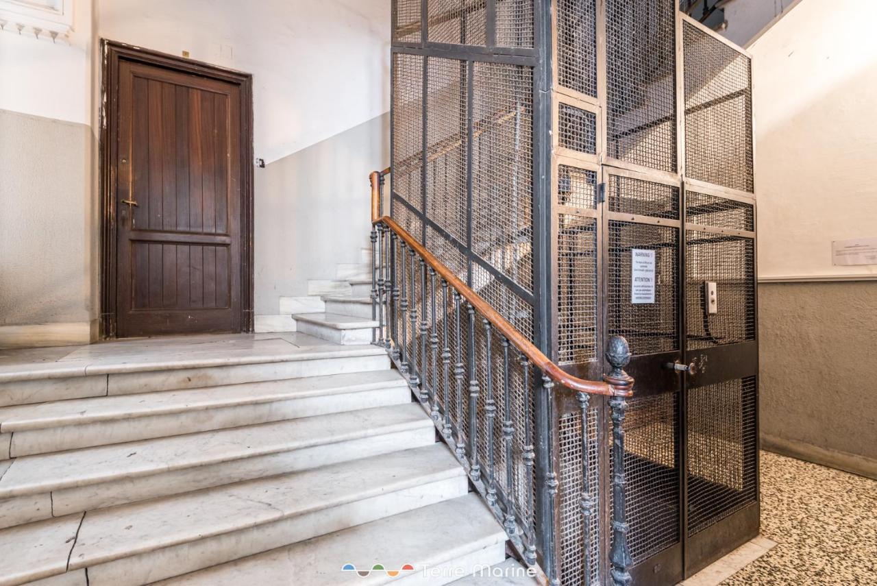 Apartamento Gallery 22, Terremarine La Spezia Exterior foto